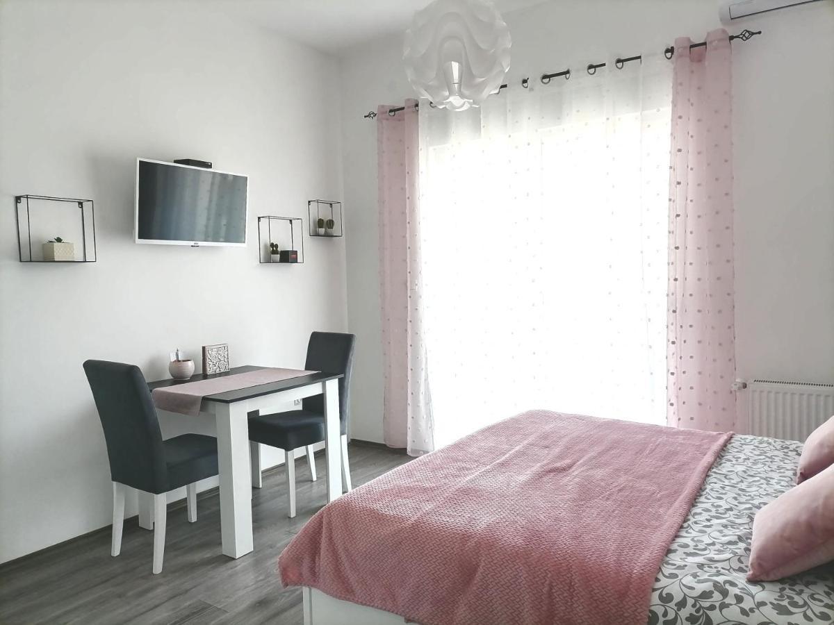 Ferienwohnung Svjetlanalex 2 Banja Koviljača Exterior foto